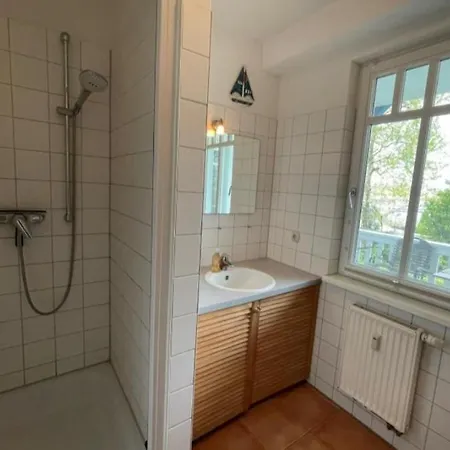 34 Am Reriker Yachthafen